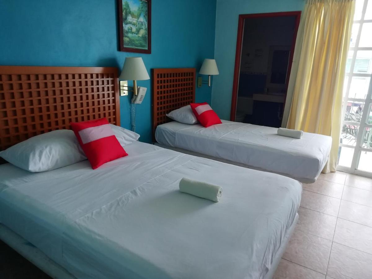 Hotel Gandhi Chetumal Eksteriør bilde