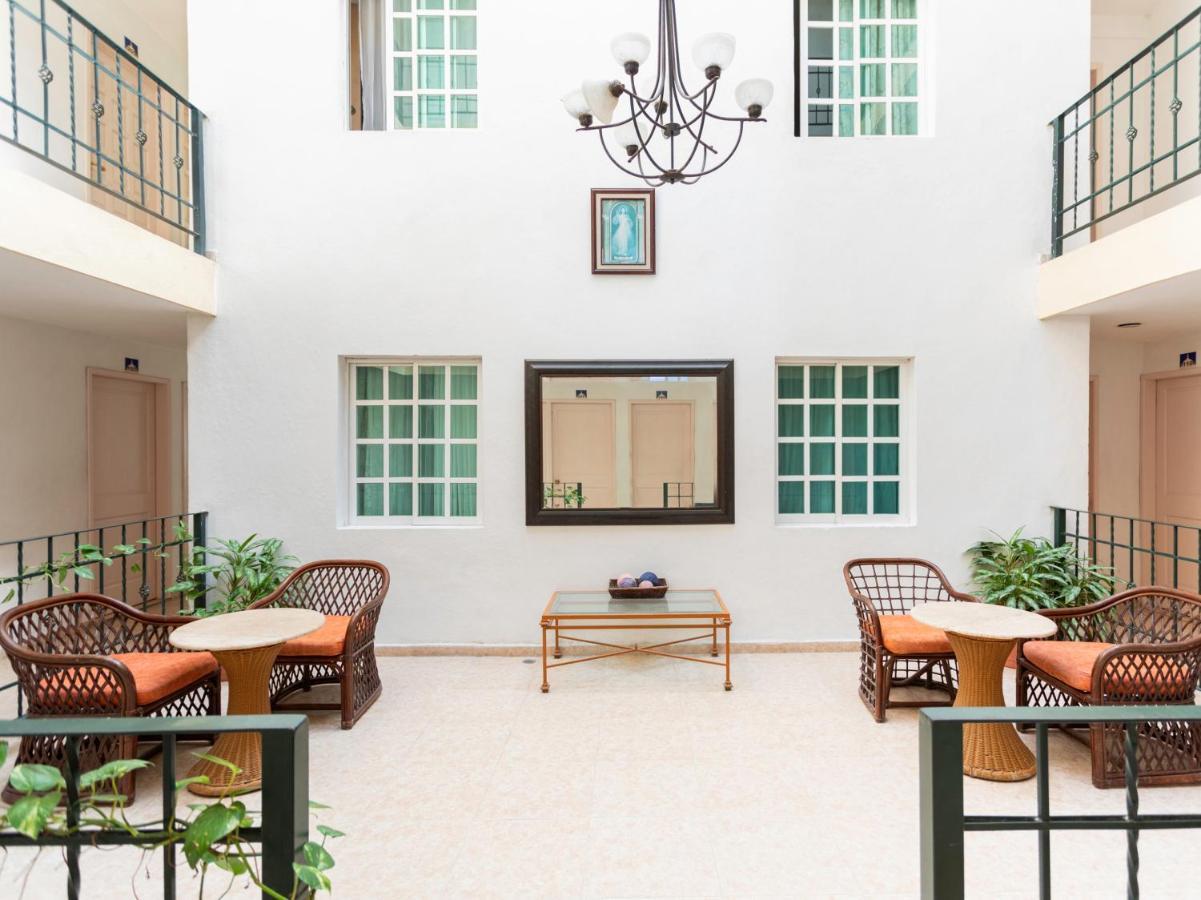 Hotel Gandhi Chetumal Eksteriør bilde